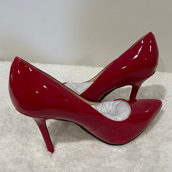 NEW Nine West Fresh Patent Leather Pointed Toe Stilettos Pump Red Women's 5.5M - Picture 3 of 8